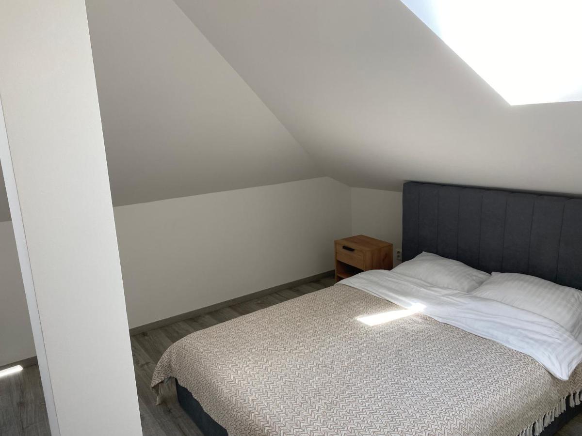 Appartement Klicperovo 2Kk à Hradec Králové Extérieur photo